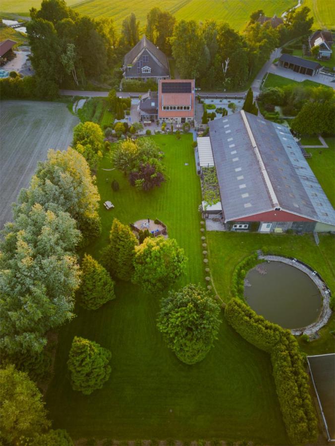 Vakantiehuis Het Voorhuis Op Landgoed Koepeltjesplaats Gaast エクステリア 写真
